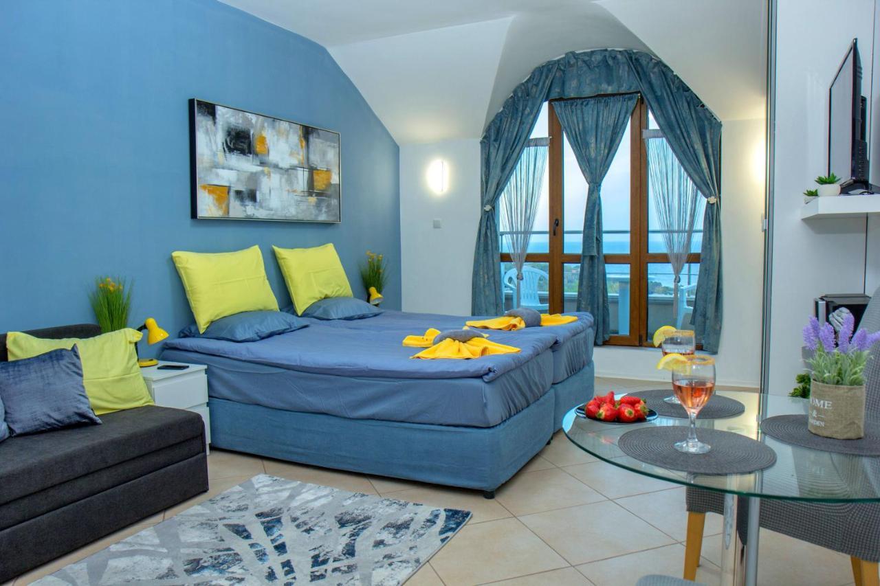 Black Sea Narcissus - Quiet Studio With Amazing Sea View Varna Dış mekan fotoğraf