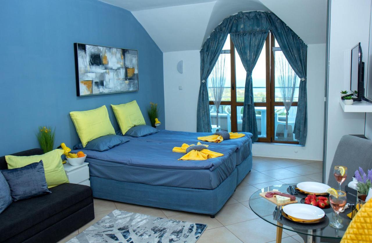 Black Sea Narcissus - Quiet Studio With Amazing Sea View Varna Dış mekan fotoğraf